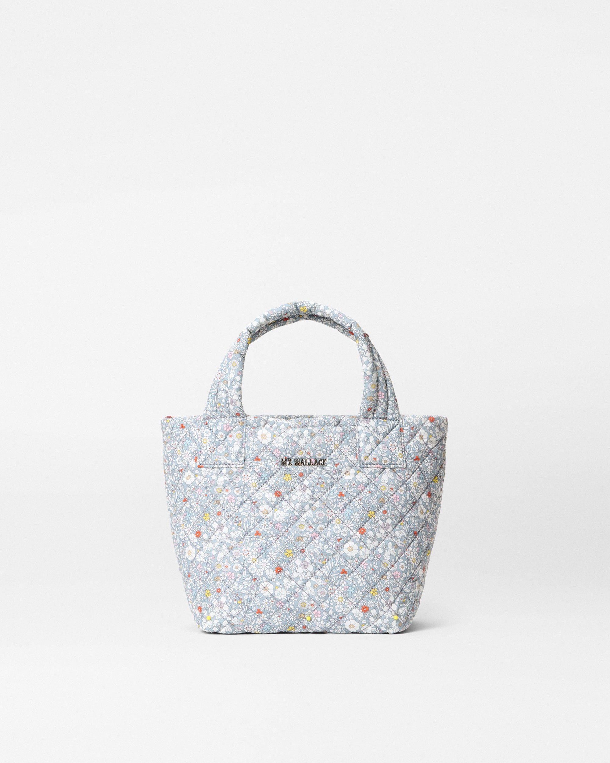 1269X2232_junes_meadow_mini_metro_tote_deluxe_A1