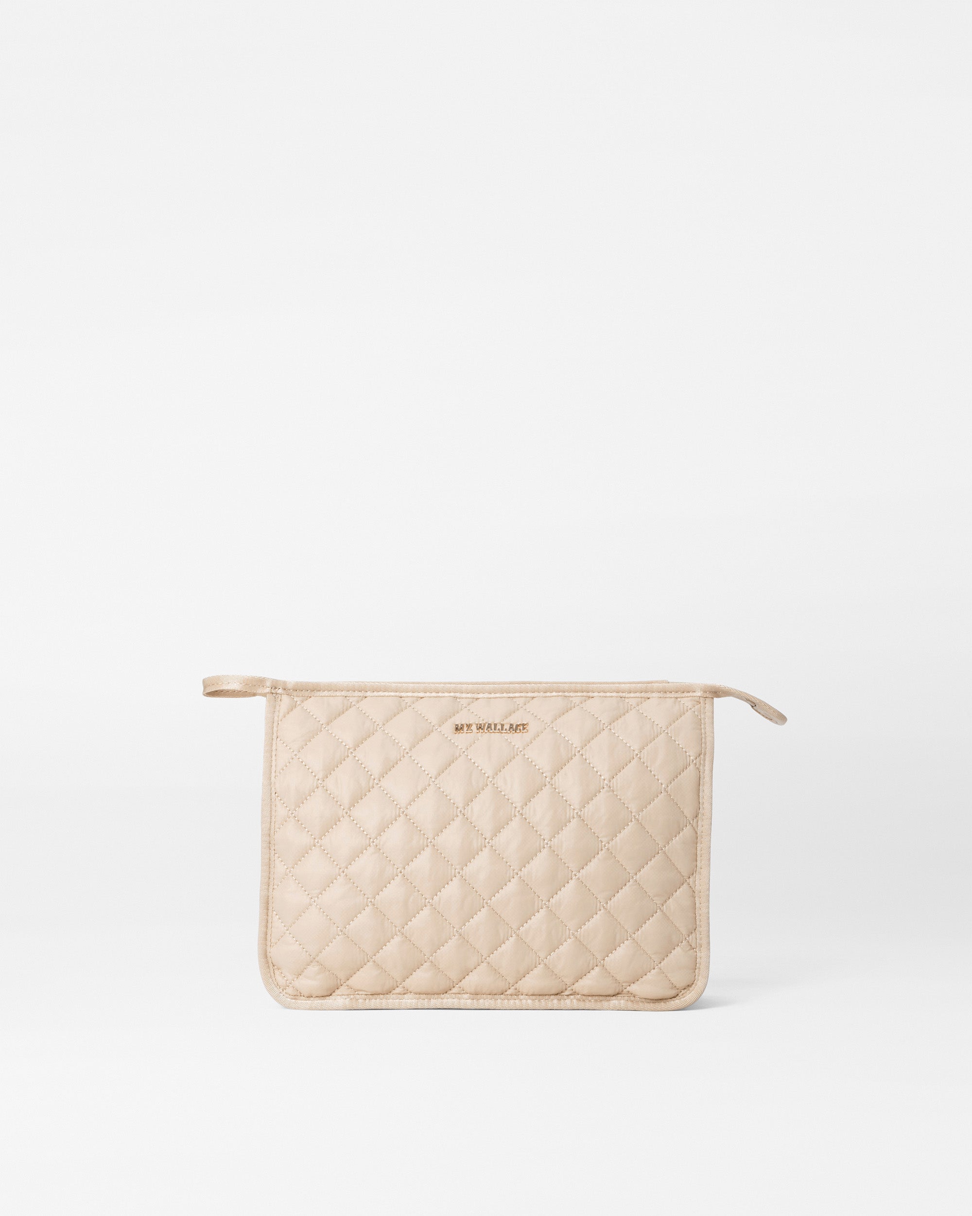 1386X1895_buff_metro_clutch_A1_bdf4cfb5-148a-4462-8c2f-581e7c849558