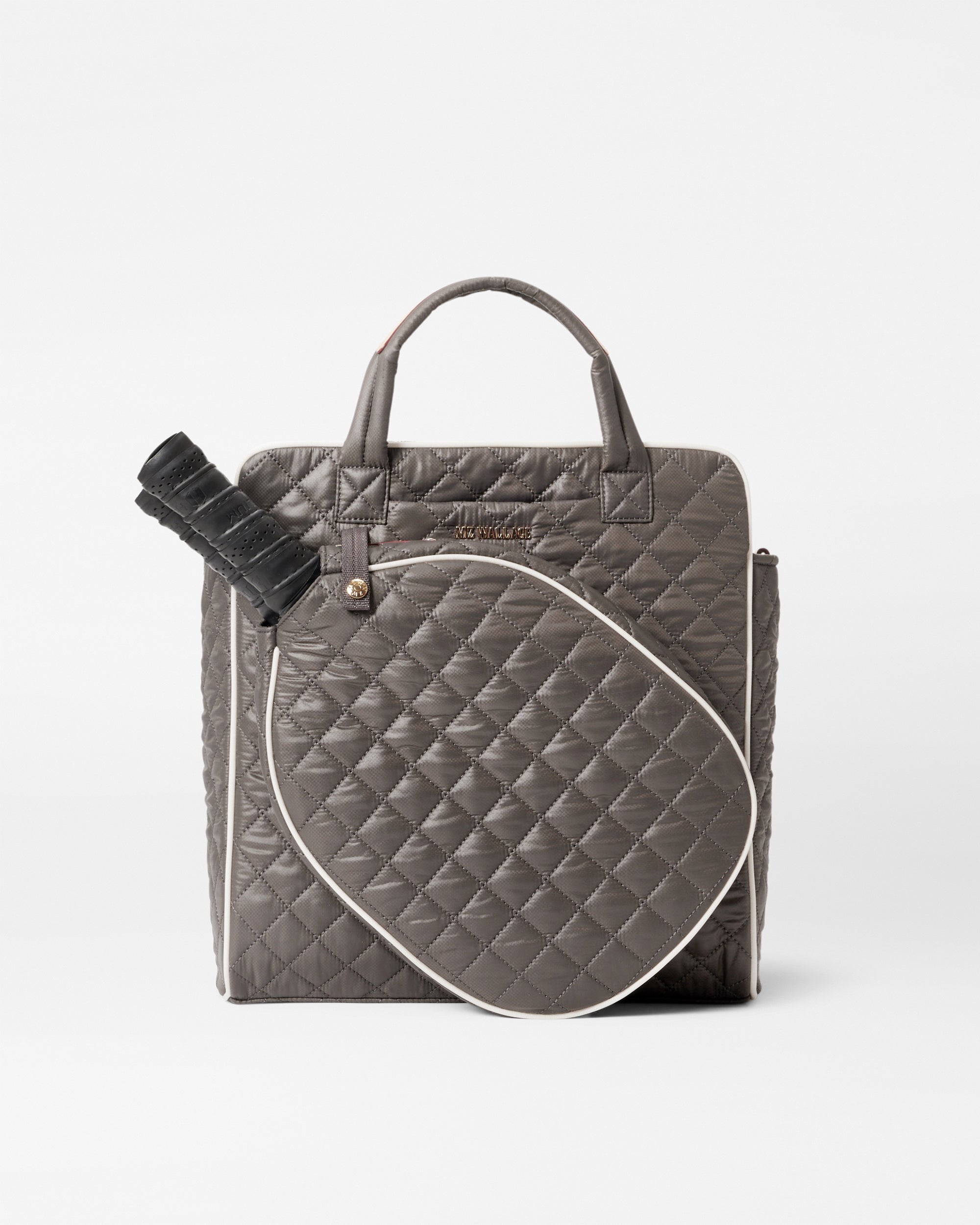 1461X2121_magnet-ecru_pickleball_tote_A1