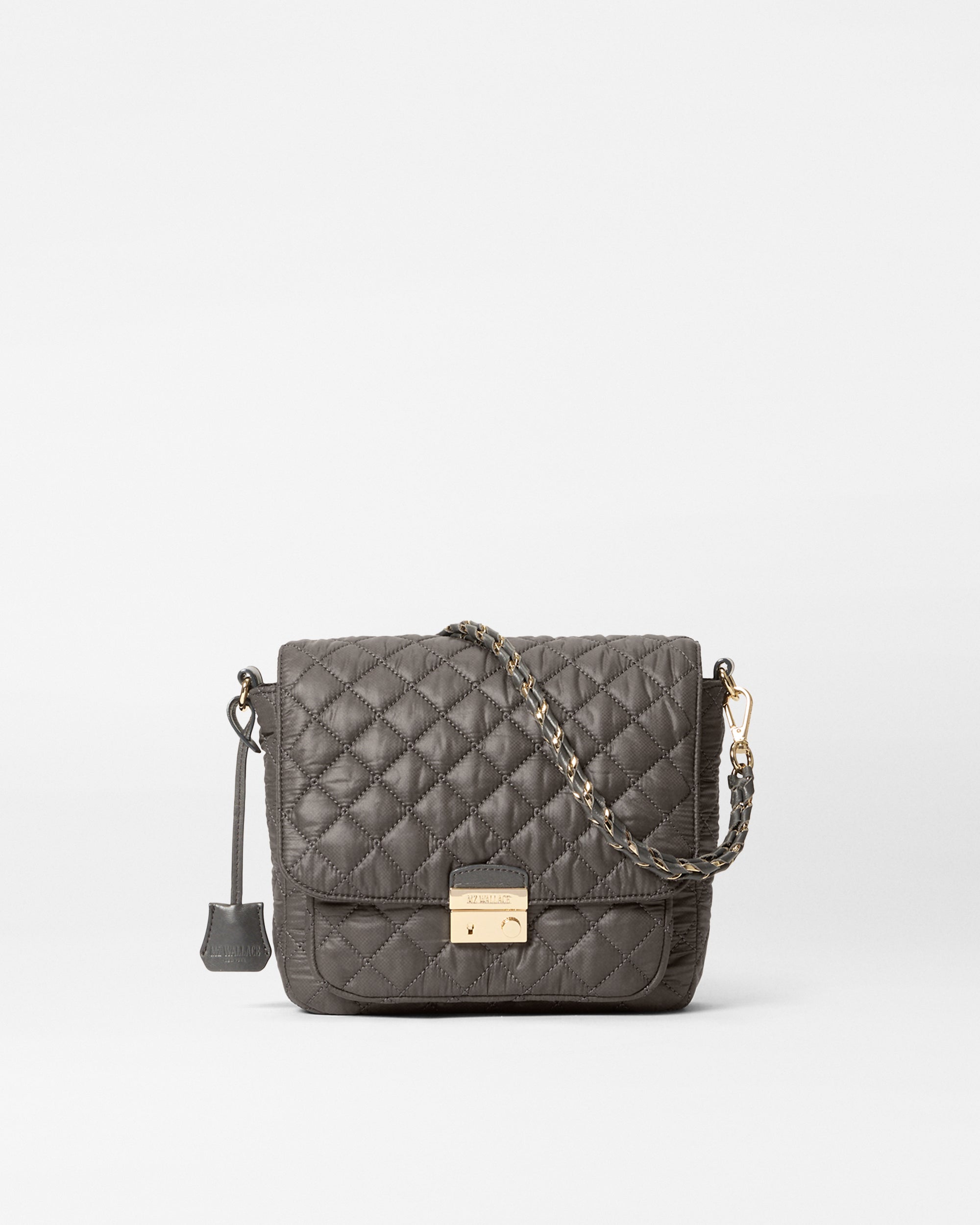 1549C1595_magnet_medium_crosby_lock_crossbody_A1_d08411cc-143a-4375-b120-c07f874e0221