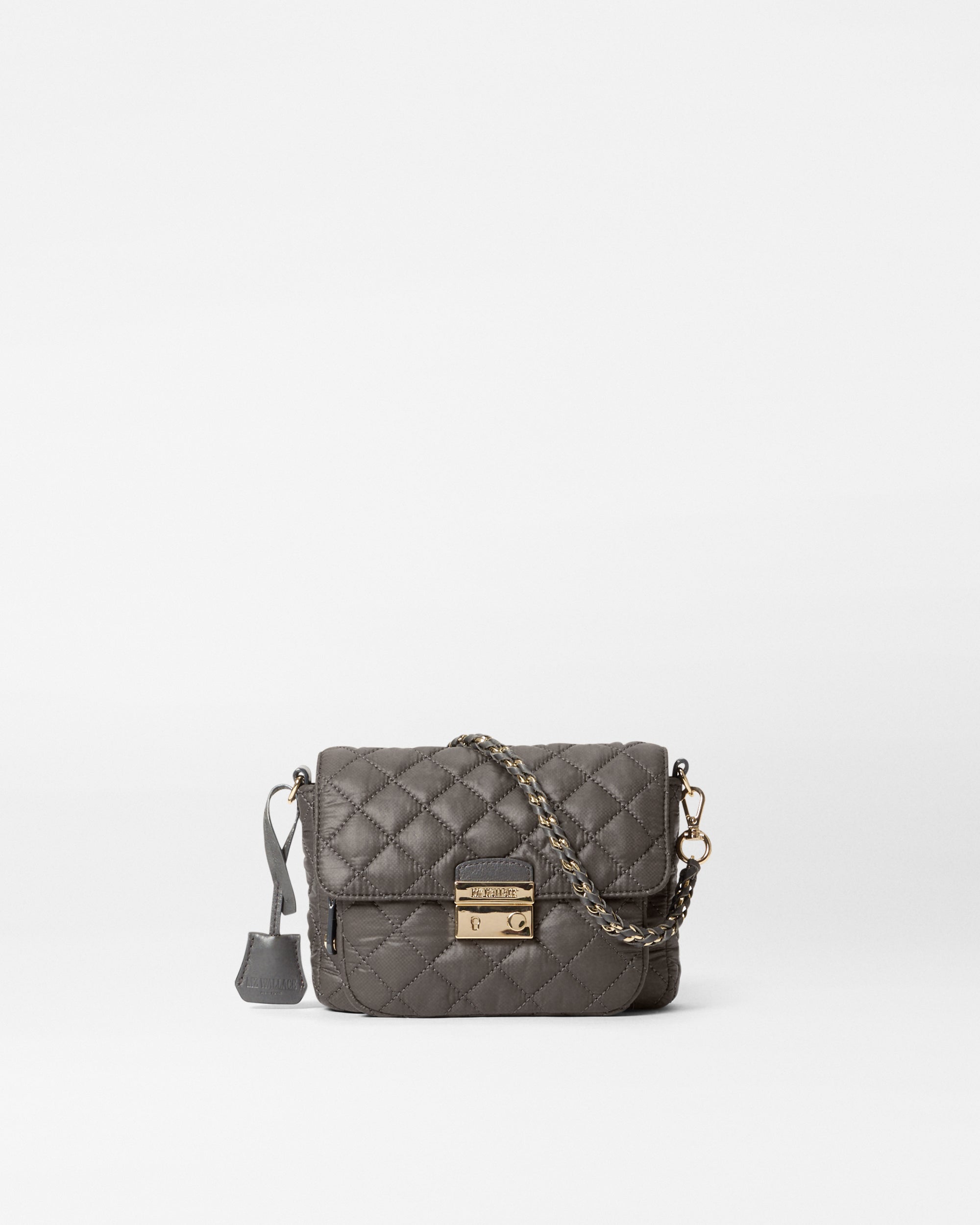 1582C1595_magnet_crosby_lock_crossbody_A1_e1b56f37-0154-453e-99e2-ce8b4d7fe6f9