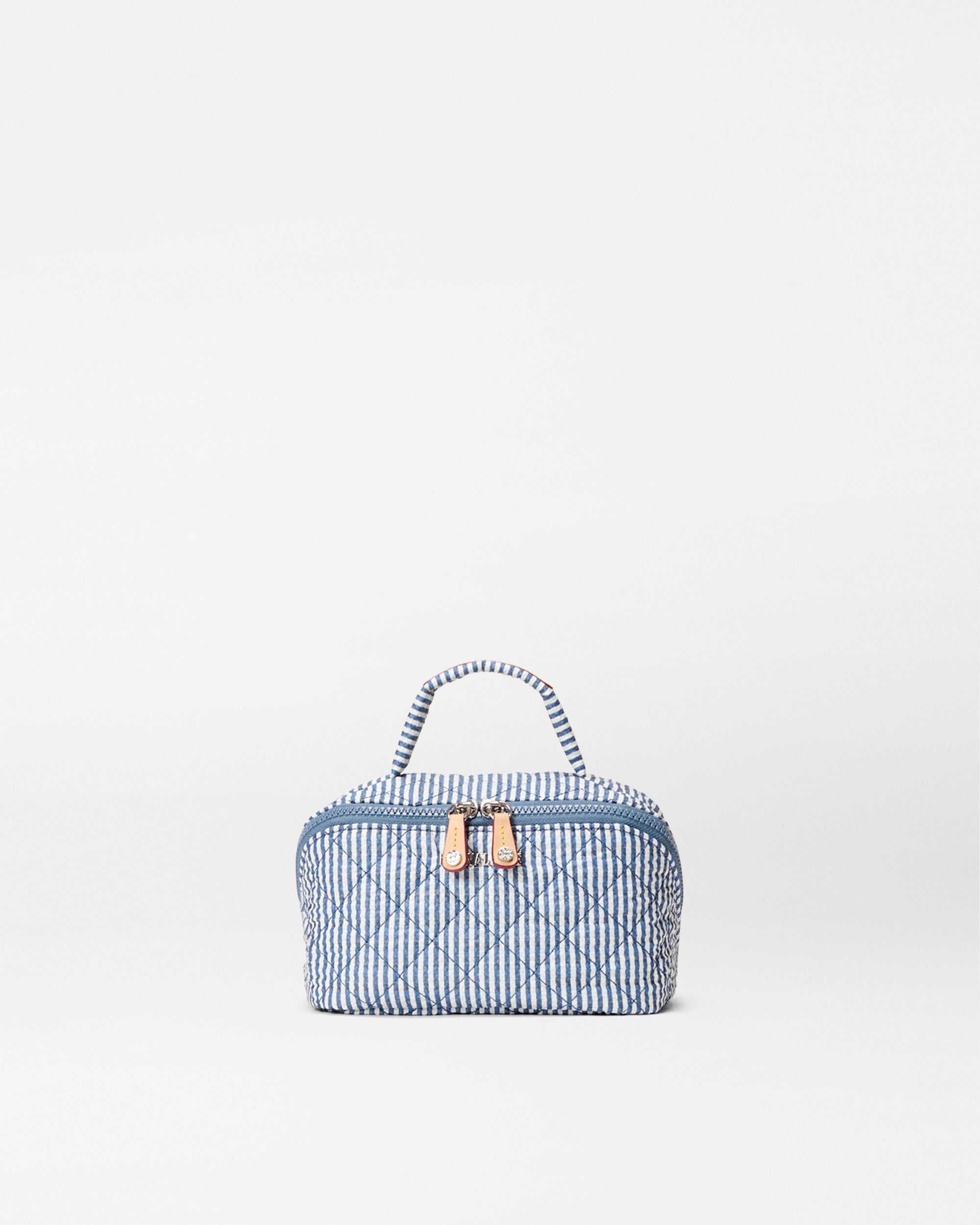 1595X2264_seeksucker_metro_accordion_cosmetic_A1