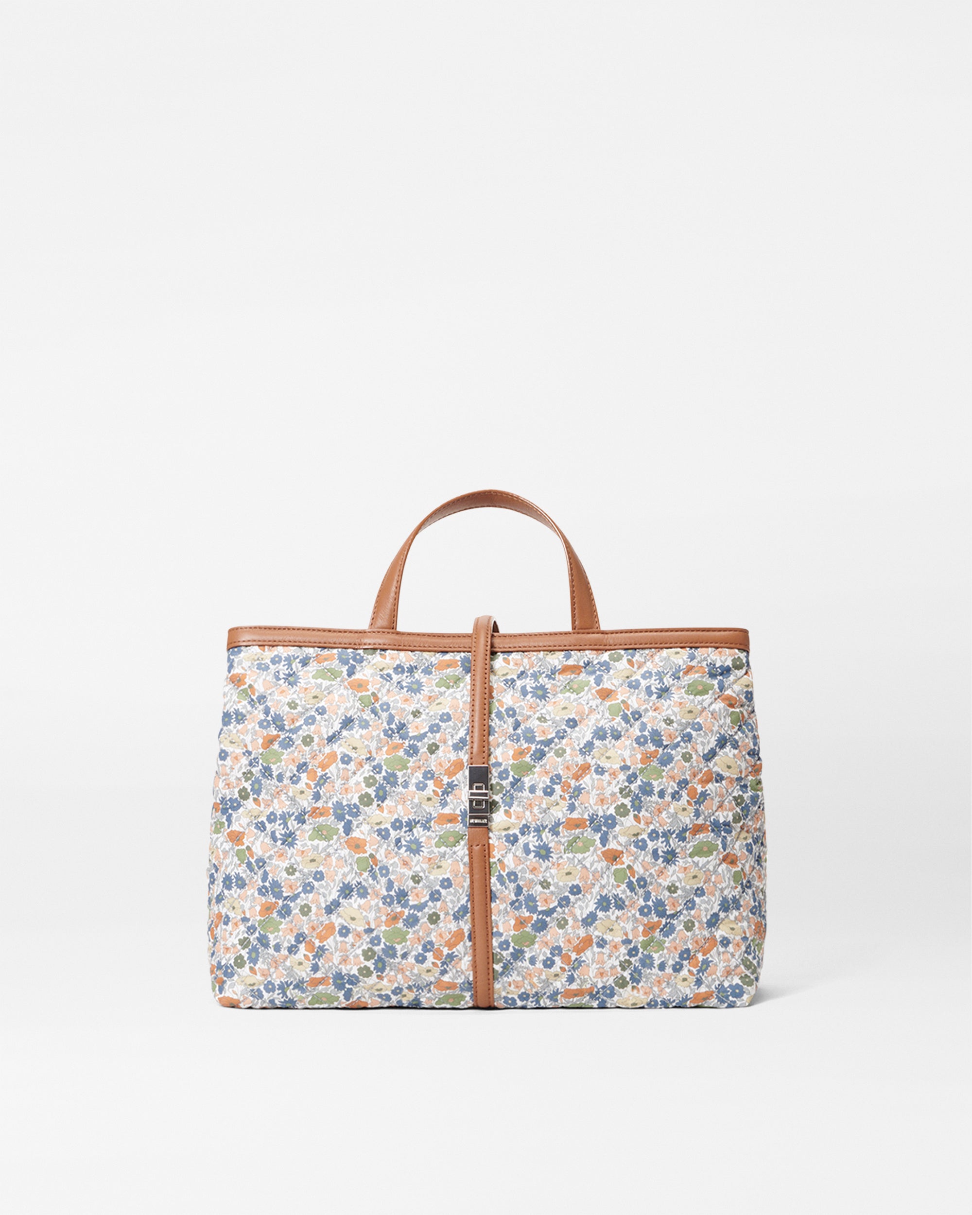 1661C2231_poppy_forest_medium_astor_top_handle_A1
