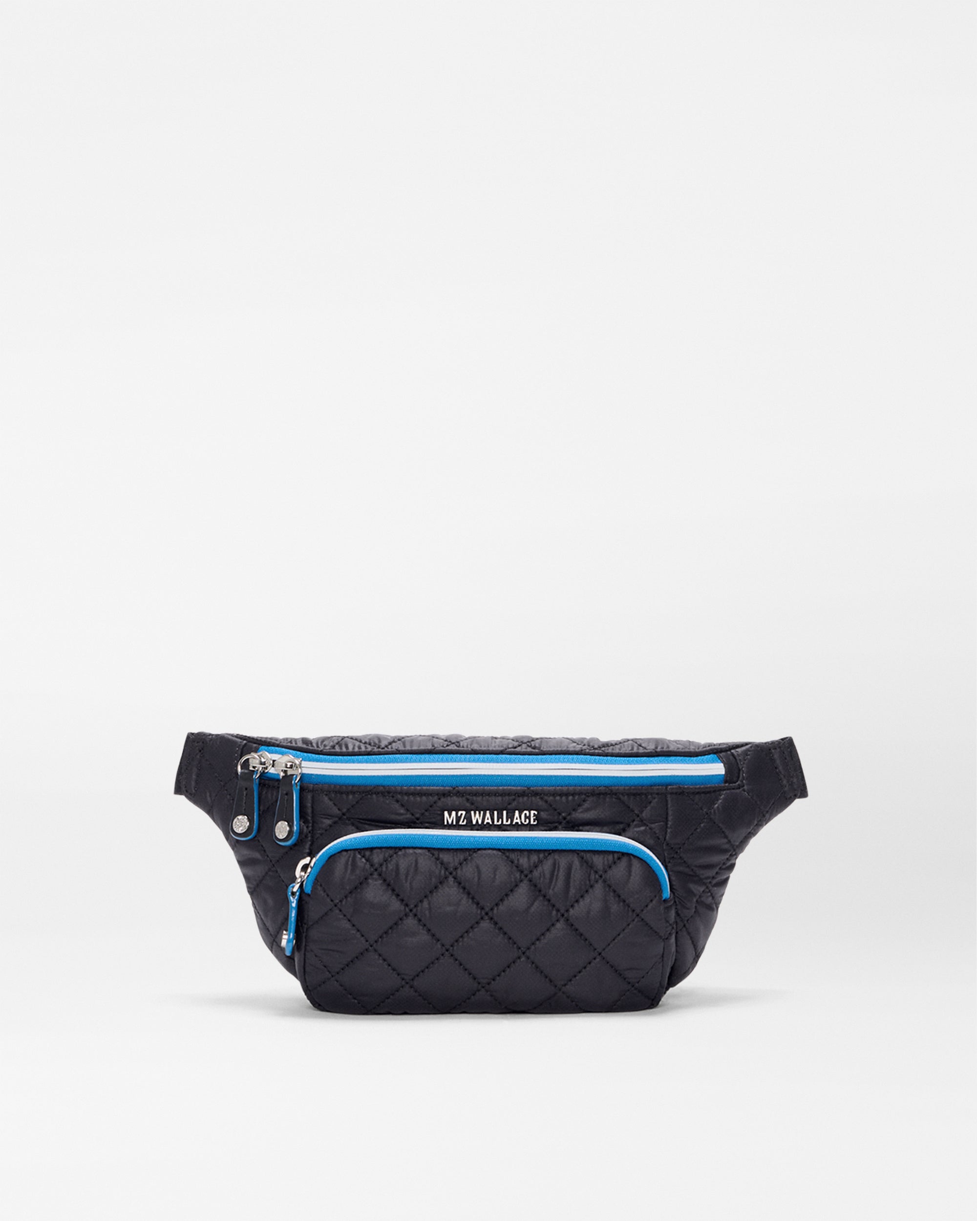 1888X2338_black_classic_blue_mzw_x_splits_59_small_metro_sling_bag_A1_2c84f08b-75d7-4dc1-9a8a-e35743162fae