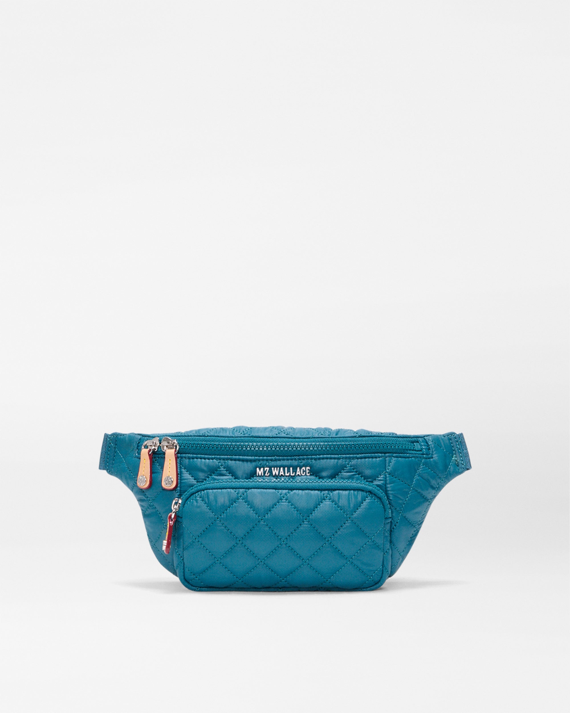 1888X2383_pacific_small_metro_sling_A1