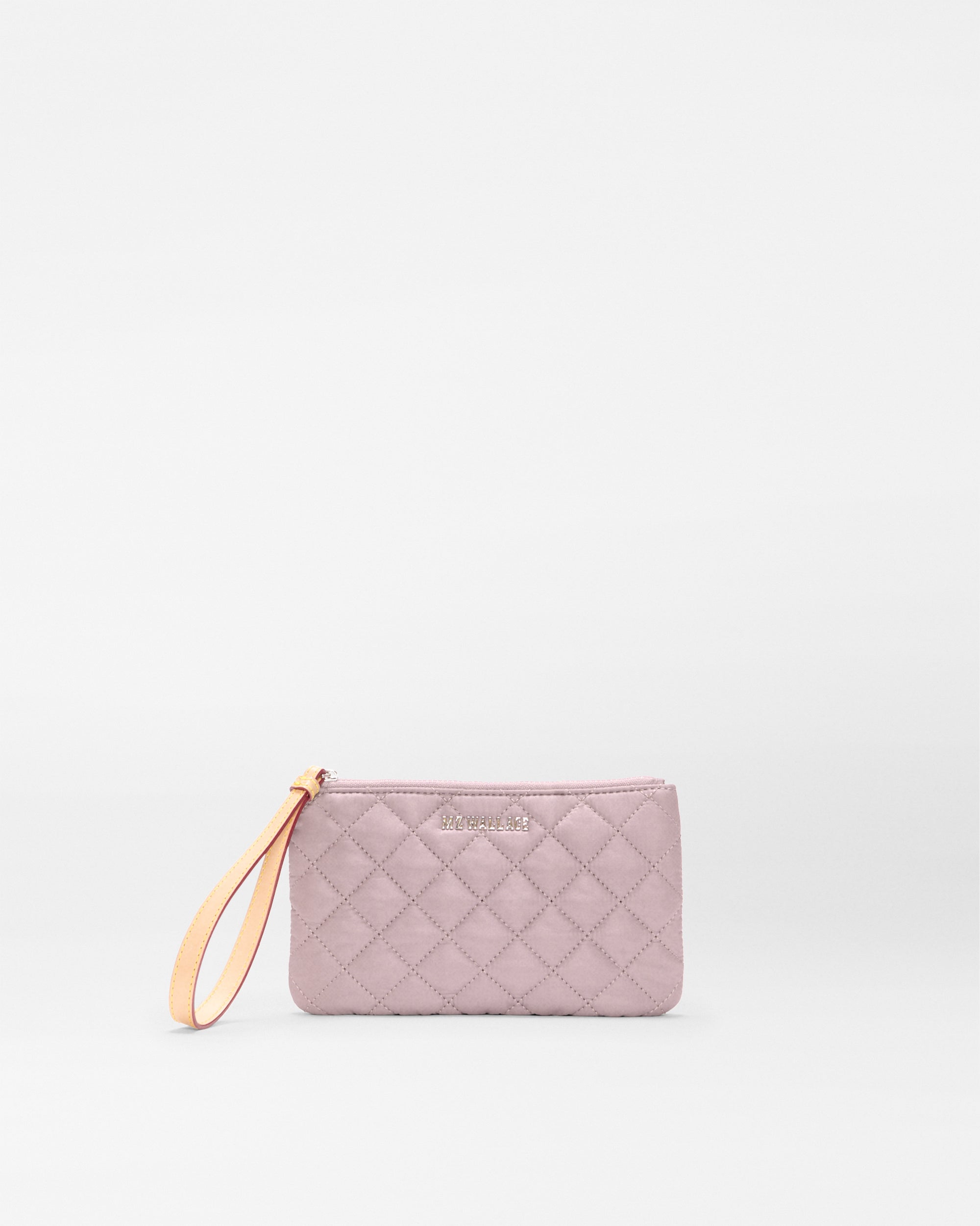 1937x2393_quail_flat_metro_wristlet_ii_A1_88e191ba-56ff-4041-943a-60da9910db8d