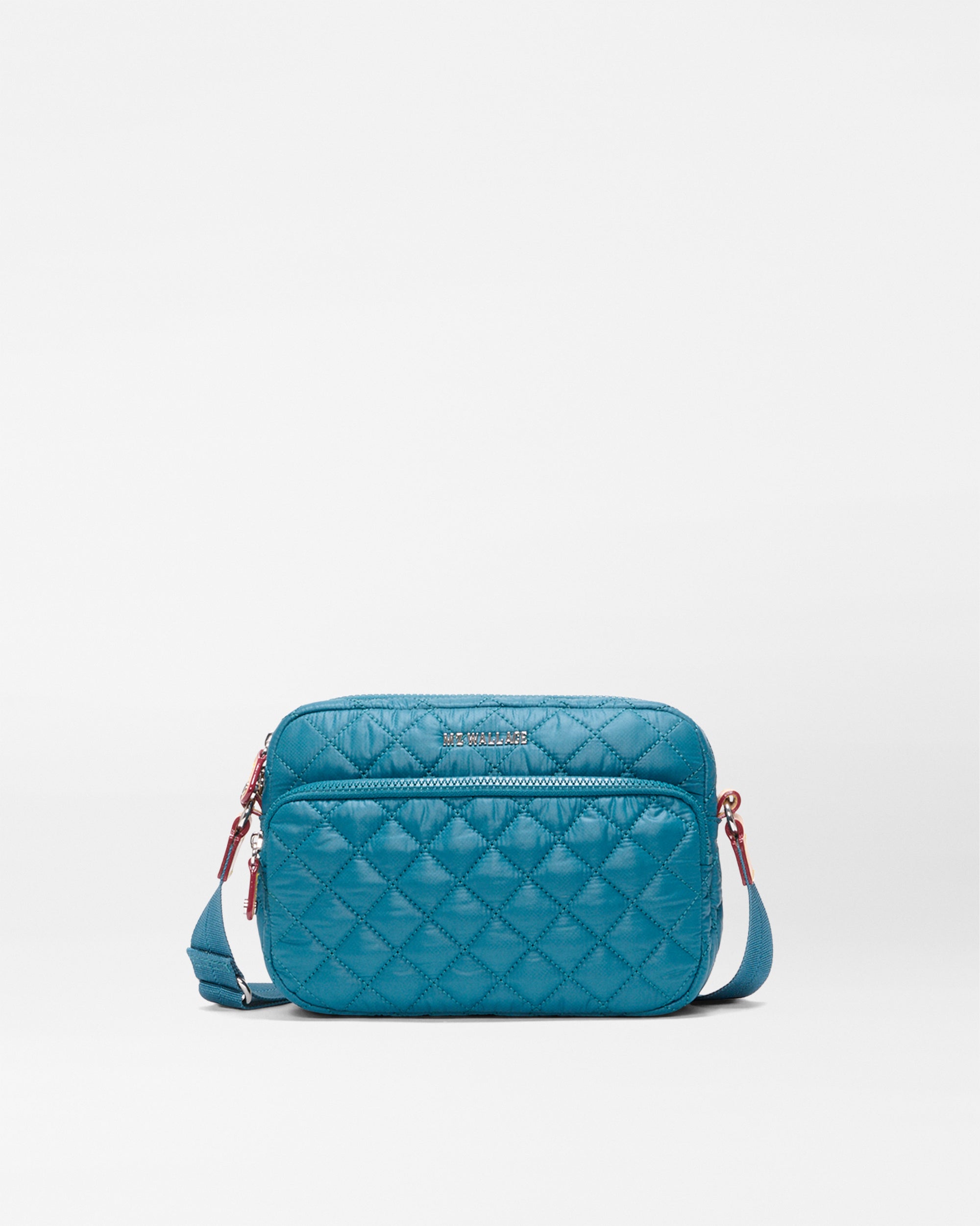 1950X2383_pacific_small_metro_camera_bag_II_A1